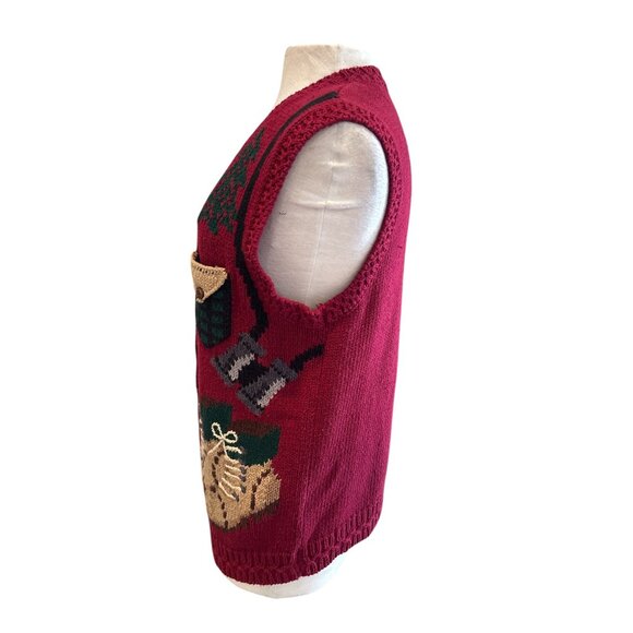 Northern Isles Signature Hand Embroidered Knit Sweater Vest Large Red Winter Cab - Picture 3 of 11